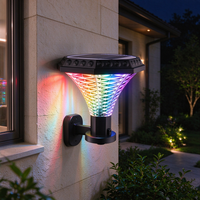 Lampe Solaire Murale de Jardin Moderne RGB 2026, Éclairage Paysager Solaire IP65, Lampes Solaires Extérieures pour Allées, Lampes Solaires pour Piliers de Portail - Direct Usine