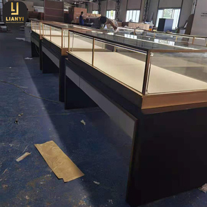 Escaparate de joyería MDF Original de gama alta Gabinete de Isla de exhibición de tienda elegante a la venta - Product Image 1