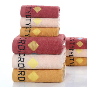 Forte absorption d'eau salle <span class=keywords><strong>de</strong></span> bain maison <span class=keywords><strong>toilette</strong></span> 70*140 luxe absorbant coton serviettes <span class=keywords><strong>de</strong></span> bain en gros - Product Image 4