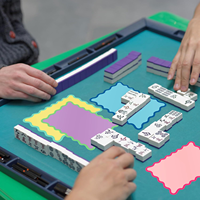 Mélangeur de tuiles de Mahjong en PVC en gros, mélangeur de cartes de Mahjong, accessoire de Mahjong américain à bords ondulés et couleurs attrayantes pour le jeu