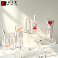 Tube de brillant à lèvres vide transparent en plastique en forme de double cœur de 4,5 ml, contenant de rouge à lèvres, flacon d'huile cosmétique pour les lèvres avec bouchon à vis personnalisable