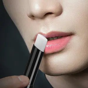 Vegan logotipo personalizado maquillaje para hombres cuidado de los labios Plumper Aceite hidratante bálsamo labial masculino de larga duración