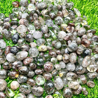Pierre de Quartz de jardin de gravier rond poli en cristal naturel à vendre