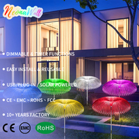 Vente en gros de lampes solaires en forme de méduse personnalisées, lumières à fibres optiques changeantes de couleur pour la décoration de jardins, allées et cours