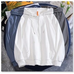 เสื้อฮู้ดผู้ชายสีพื้นแบบขายส่งสั่งทำพิเศษ เนื้อผ้าฟลีซ ระบายอากาศ กันลม มีซิปและกระเป๋า เหมาะสำหรับฤดูใบไม้ร่วงและฤดูร้อน - Product Image 4