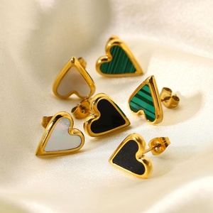 Pendientes de Corazón con Incrustaciones de Malaquita Blanca y Acero Inoxidable Dorado - Product Image 2