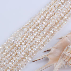 Perles baroques d'eau douce naturelles de 5-6 mm en gros, perles irrégulières à deux faces brillantes avec trous latéraux pour la fabrication de bijoux DIY - Product Image 4