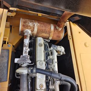 Vente flash : Mini-excavatrice SANY 215C, 22 tonnes, modèle 2022, haute qualité, fabrication Caterpillar, d'occasion, comprenant moteur, pompe et moteur. - Product Image 6