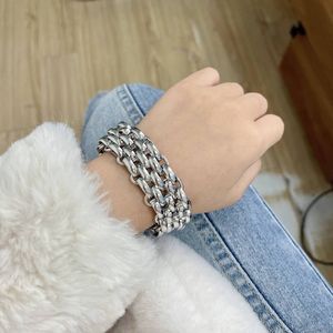 Pulsera de Cadena Gruesa Dorada de Aleación de Zinc, Joyería de Moda Unisex - Product Image 3