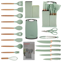 Vente en gros, articles de cuisine très demandés 2024, ensemble d'ustensiles de cuisine en silicone 19 pièces avec ensemble de couteaux, planche à découper, support, manche en bois