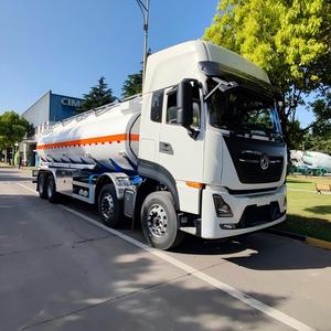 Camion-citerne à carburant et à huile neuf Dongfeng Chassis 8x4 avec une capacité de 15001-30000L - Product Image 2