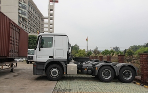 Camión Usado <span class=keywords><strong>en</strong></span> <span class=keywords><strong>Venta</strong></span>, Camión Tractor 6x4 para <span class=keywords><strong>Mercedes</strong></span> <span class=keywords><strong>Benz</strong></span> 2641 <span class=keywords><strong>en</strong></span> Buenas Condiciones - Product Image 4