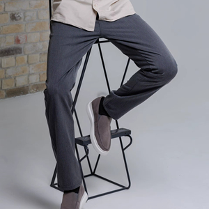 กางเกงชิโน่ผู้ชายทรงตรงสีดำลำลองเอวยางยืดผ้าฝ้ายขายส่ง - Product Image 1