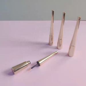 4.5ml Wadah Kosmetik Plastik Kosong Kustom Bentuk Bulat Ramping Tabung Eyeliner Transparan Lapisan Emas Kemasan Dengan Aplikator - Product Image 4