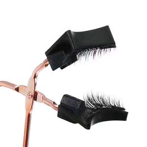 ที่หนีบขนตาแม่เหล็ก 8D แบบปลายเฉียง สำหรับติดขนตาแม่เหล็กได้ง่าย - Product Image 4