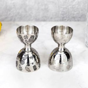 Jigger de coctelería tipo campana de 1/2 oz con grabado Tiki, de acero inoxidable 304, medidor de barman de doble punta con marcación interior - Product Image 1