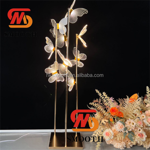 Support de chandelier doré lisse, lampes de chemin de mariage en fer forgé électroplaqué, éclairage de chemin, décoration de passerelle - Product Image 6