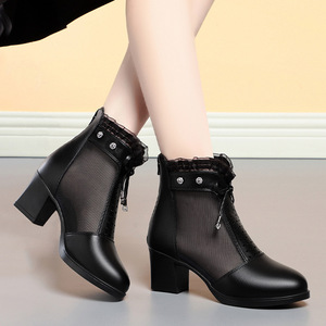 Xuanhui nouveau Style britannique bout pointu plate-forme <span class=keywords><strong>5cm</strong></span> <span class=keywords><strong>talon</strong></span> carré grosses bottines en cuir de maille noire - Product Image 3