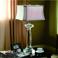 Lampe de table en cristal en laiton doré vintage haut de gamme, support E27, lumière de lecture intérieure de luxe pour villa, hall d'entrée