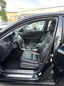 Sedán Usado en Venta, <span class=keywords><strong>Honda</strong></span> <span class=keywords><strong>Accord</strong></span> <span class=keywords><strong>2013</strong></span>, 9na Generación, 2.4L EXN Luxury, 5 Plazas, Gasolina, Automático, Color Oscuro, R17, Volante a la Izquierda, Jiben - Product Image 6
