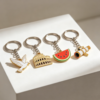 Fabrieksnieuwe sleutelhangers op maat ontworpen metalen sleutelring goud zilver sleutel roze hart fruit dier emaille logo sleutelhangers