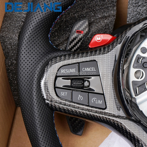 VENTE FLASH Volant en cuir et fibre de carbone pour G30 G20 G32 G01 G02 G28 G31 G87 G80 G82 G42 avec fonction LED et chauffante - Product Image 4