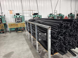 מסך האטימה דלת epdm גומי להתאמה אישית רכב יישום עובש שירות עיבוד אטם תעשייתי כרית גומי - Product Image 3