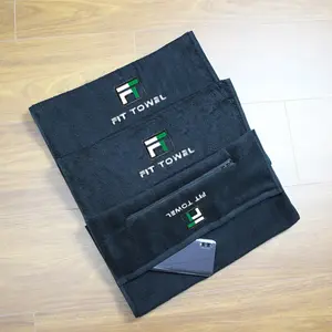 Toalha de bancada fitness de 100% algodão, toalha com capuz e bolso com zíper, logotipo bordado sem necessaire para esporte de academia