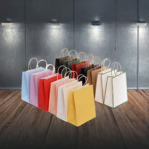 Sacs en papier kraft biodégradables pour fêtes d'enfants en gros avec poignée, impression flexo personnalisée de qualité alimentaire, style classique - Product Image 2