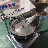 Solutions d'alimentation automatisées : Bacs d'alimentation vibratoires avec trémie
