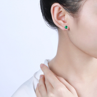 Vente en gros et dropshipping de bijoux, boucles d'oreilles en argent sterling 925 avec émeraude pour femmes