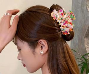 กิ๊บหนีบผมพลาสติกหลากสี ดีไซน์รูปฉลามขนาดใหญ่ ใช้ได้ทุกวัน สำหรับผู้หญิง - Product Image 2