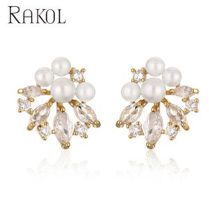 RAKOL EP5564 Joyería de Moda Coreana, Aretes de Perlas con Circonita Cúbica Chapados en Oro y Plata para Mujer 2023 - Product Image 1