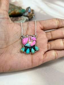 Collar de Plata de Ley Hecho a Mano con Turquesa Kingman y Algodón de Azúcar, Joyería para Mujer, Accesorio Elegante de Diseñador - Product Image 2