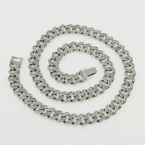 Cadena Cubana de Acero Inoxidable 304 con Baño de Oro de 18k y Plata, Estilo Hip Hop, con Incrustaciones de Diamantes de Imitación, 13 mm de Ancho - Product Image 6