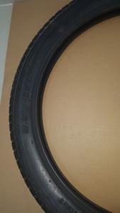Neumático de Motocicleta para Calle, Listo para Exportar, 250-17, Mejor Rendimiento, Nuevo de Fábrica, de Vietnam - Product Image 3
