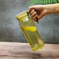 Carafe à boisson moderne en plastique PC 1,0 L, écologique et transparente, pour le service en cafétéria (vente en gros)