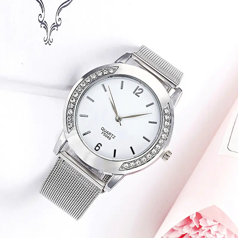 The Spot!2021นาฬิกาควอตซ์สำหรับผู้หญิง,นาฬิกา Geneva สายเหล็กนาฬิกาผู้ชายและผู้หญิง
