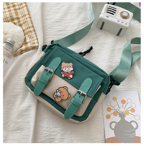 Petit sac en toile, sac à bandoulière japonais pour femmes, sac à bandoulière mignon et amusant, broderie d'ours, sac à bandoulière transparent pour étudiantes - Product Image 3