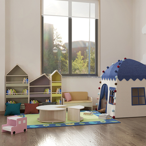 ชุดโต๊ะเรียนอนุบาลไม้แท้จากโรงงานโดยตรง รับผลิตแบบ OEM ODM โต๊ะรูปทรงสี่เหลี่ยมคางหมูและรูปตัวยู สำหรับห้องเรียนเด็กก่อนวัยเรียน - Product Image 6