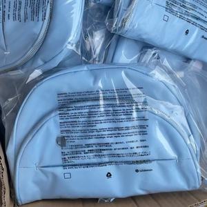 1l <span class=keywords><strong>Nylon</strong></span> Lulu Slingtas Voor Dames Stijlvol Rood Voor Roze Blauw Verstelbaar Heuptaille Voor Yoga Sport Crossbody Riemtas - Product Image 3