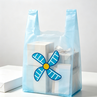 Sac cadeau en plastique transparent bleu clair de haute qualité avec logo imprimé personnalisé, sac de transport réutilisable pour le shopping