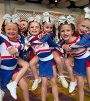 Uniformes de cheerleading personnalisés à manches longues sublimés All Stars, tenue d'entraînement de cheerleading, prix d'usine, couleur personnalisable
