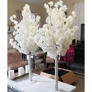 طاولة مركزية الديكور الأبيض أزهار الكرز الاصطناعي شجرة الطريق الرصاص