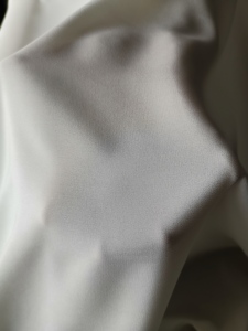 Tessuto in <span class=keywords><strong>Crepe</strong></span> De Chine <span class=keywords><strong>di</strong></span> <span class=keywords><strong>seta</strong></span> lavata con sabbia - Product Image 6
