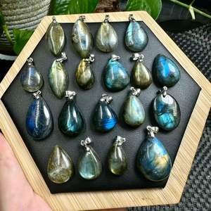 Liontin kristal alami S925 kualitas tinggi pola tetesan air perhiasan batu permata Labradorite penyembuhan - Product Image 5