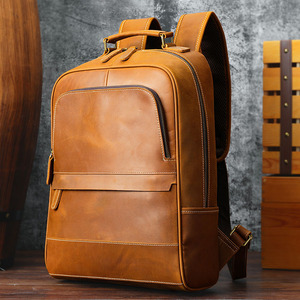 Sac à dos en cuir vintage Crazy Horse <span class=keywords><strong>fait</strong></span> à la <span class=keywords><strong>main</strong></span> en cuir véritable sac à dos rétro en peau de vache <span class=keywords><strong>cartable</strong></span> voyage sac à dos pour hommes sac à dos - Product Image 1
