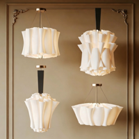 Lanternes en papier parchemin style Wabi Sabi avec lumière, lampes en papier pliées Besoike, lustre à pétales superposés pour restaurant