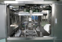Automatische ronde fruit-schilmachine, industriële appel-, perzik- en peerenschiller met hoge schilcapaciteit voor de voedingsmiddelen- en drankenproductie