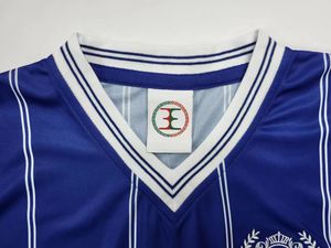 Precio de fábrica Ropa de fútbol Sublimación profesional Hombres Uniformes de fútbol para jóvenes - Product Image 3